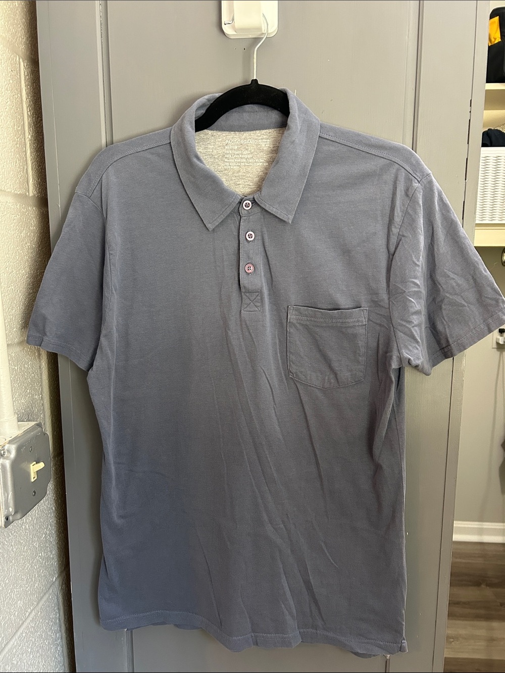 Pact Men's Short Sleeve Ieganic Cotton Polo Shirt in Dusty Blue Size L
